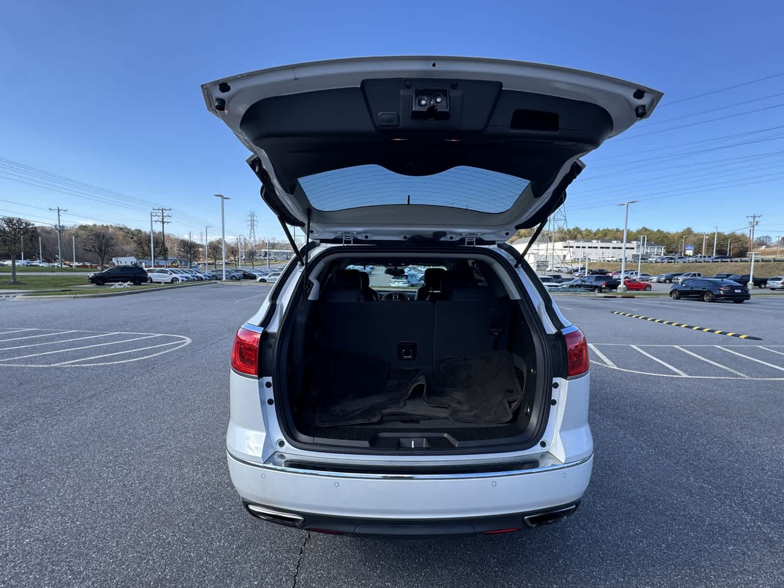 2017 Buick Enclave Leather 32