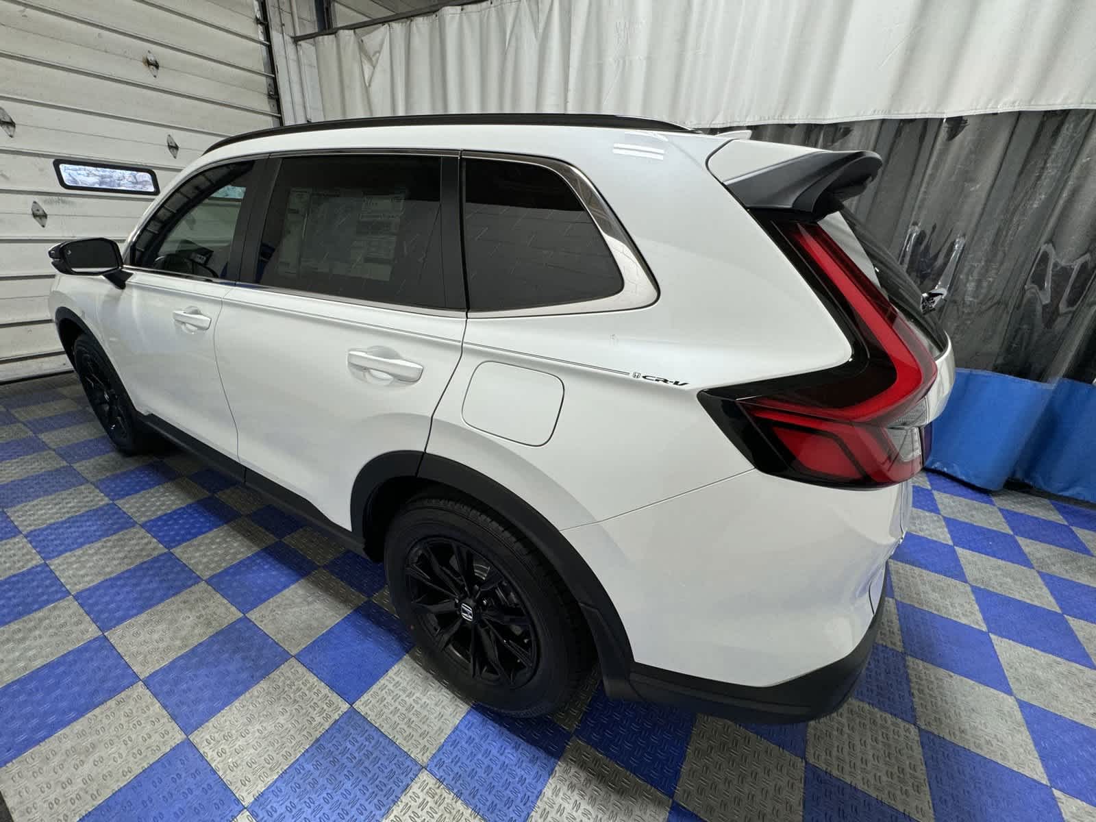 2025 Honda CR-V Hybrid Sport-L 5