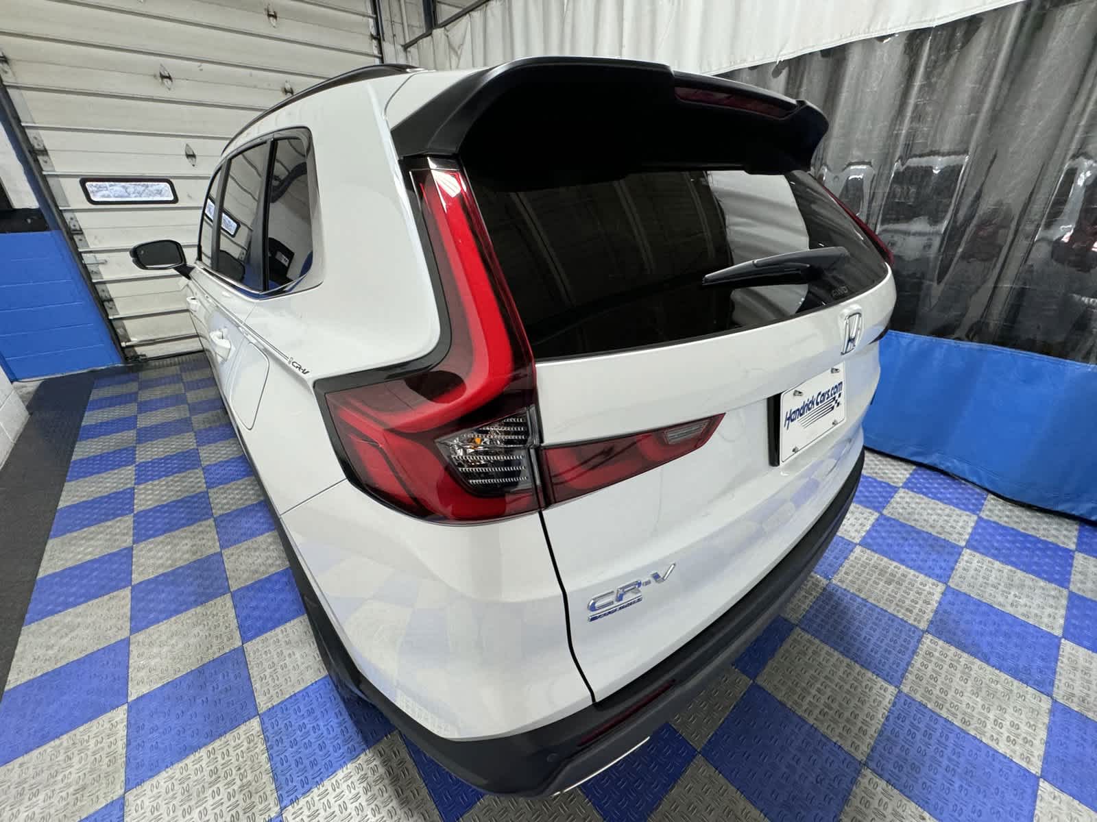 2025 Honda CR-V Hybrid Sport-L 6