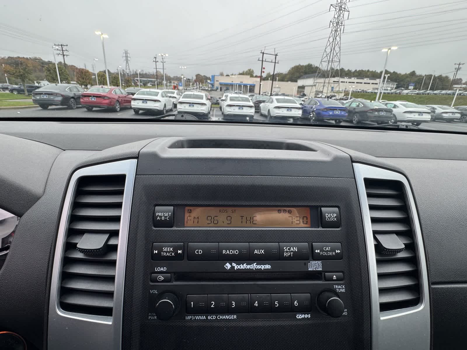 2011 Nissan Xterra Pro-4X 25