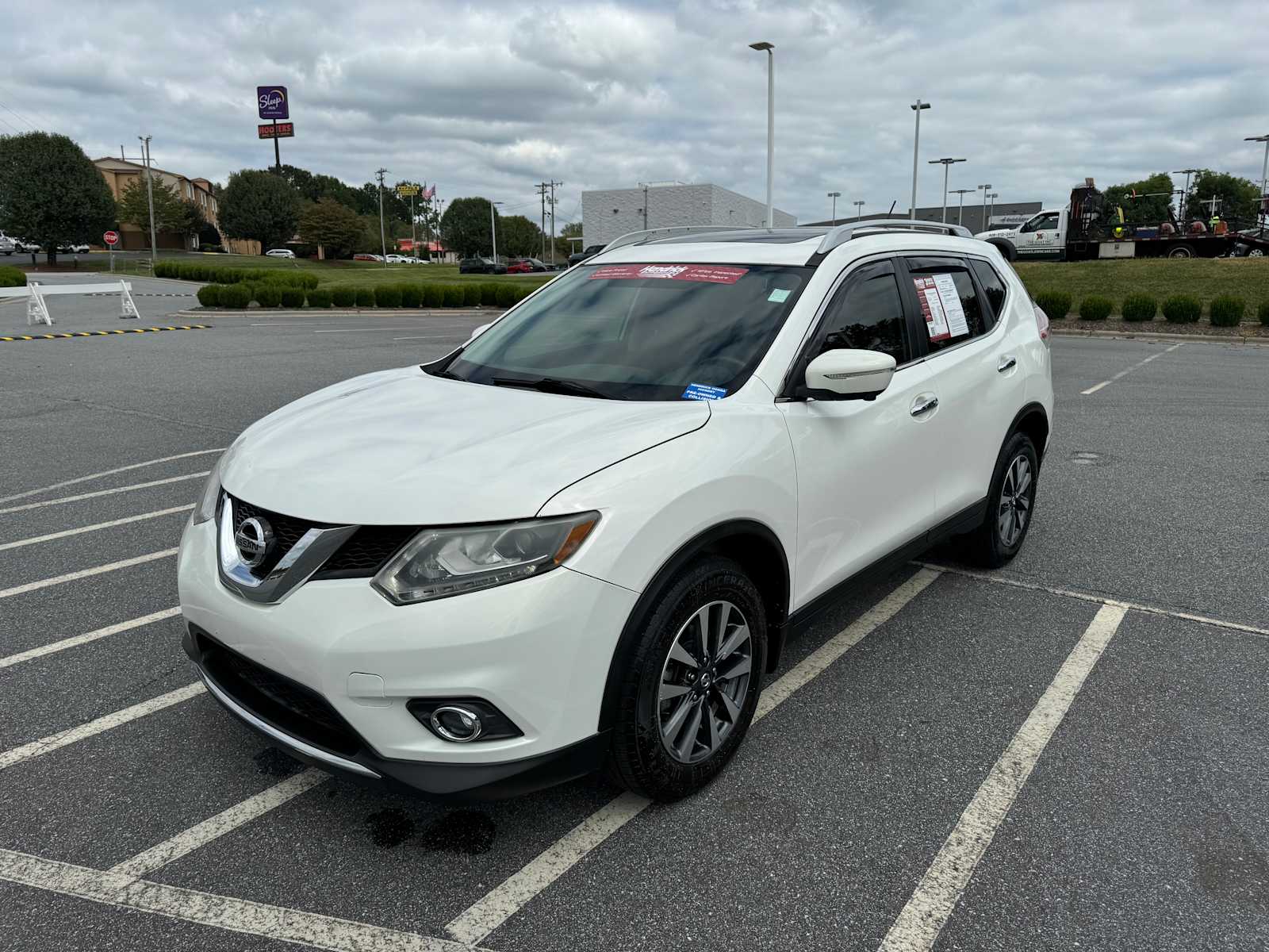 2014 Nissan Rogue SL 4