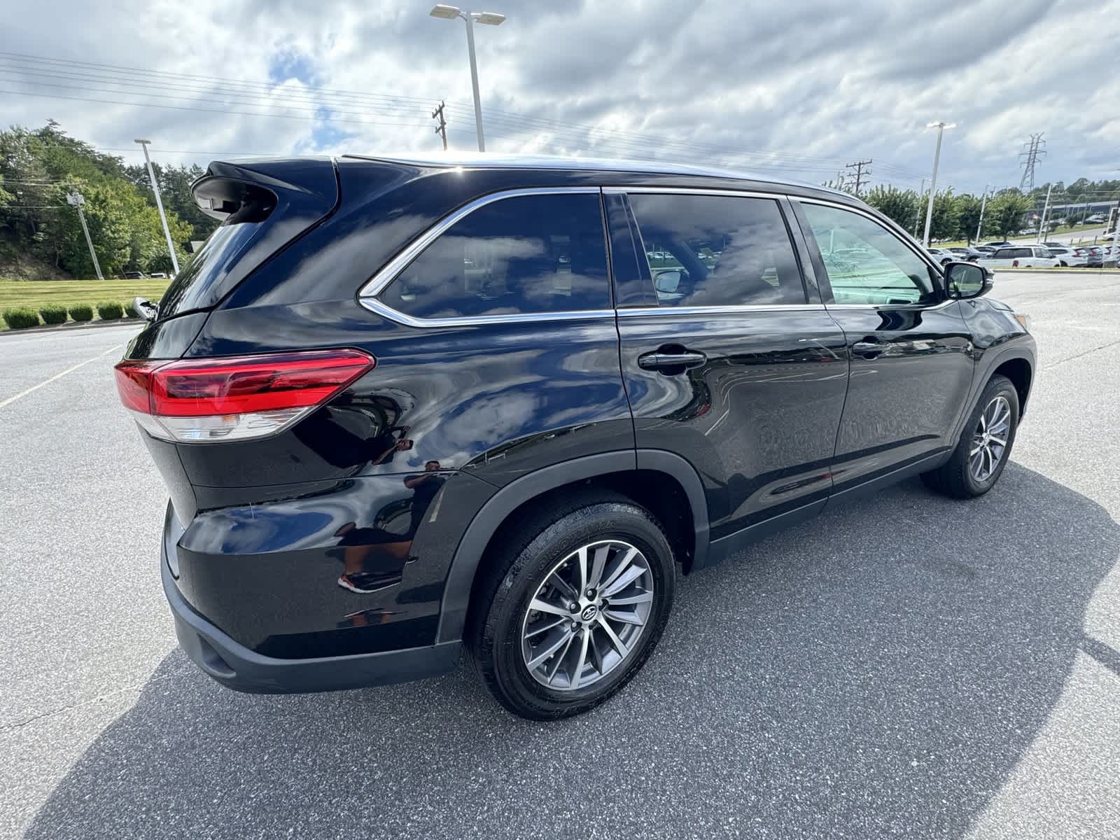 2019 Toyota Highlander XLE 8