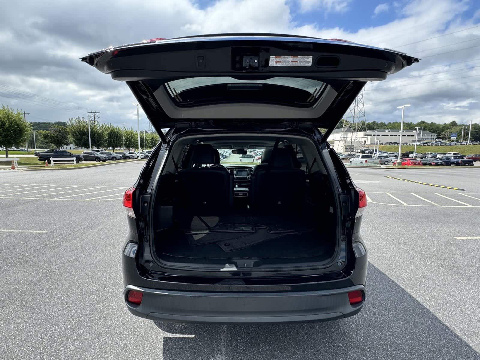 2019 Toyota Highlander XLE 40