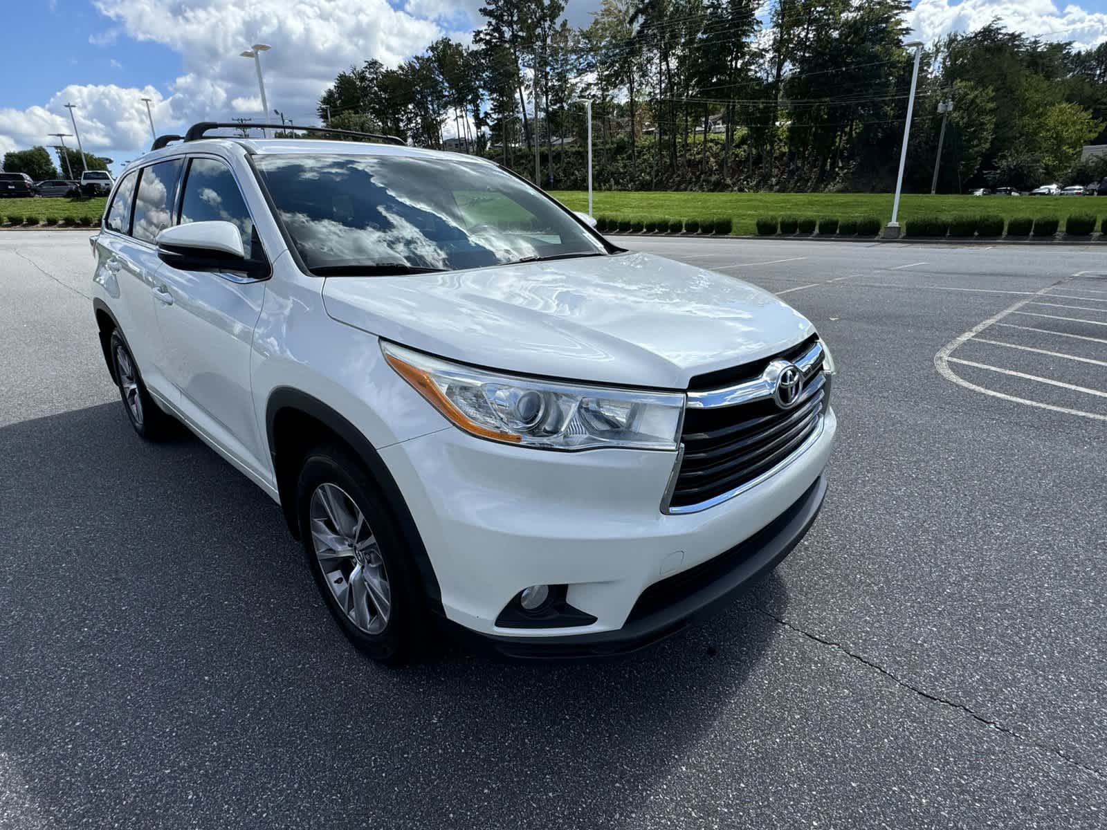 2014 Toyota Highlander LE Plus 9