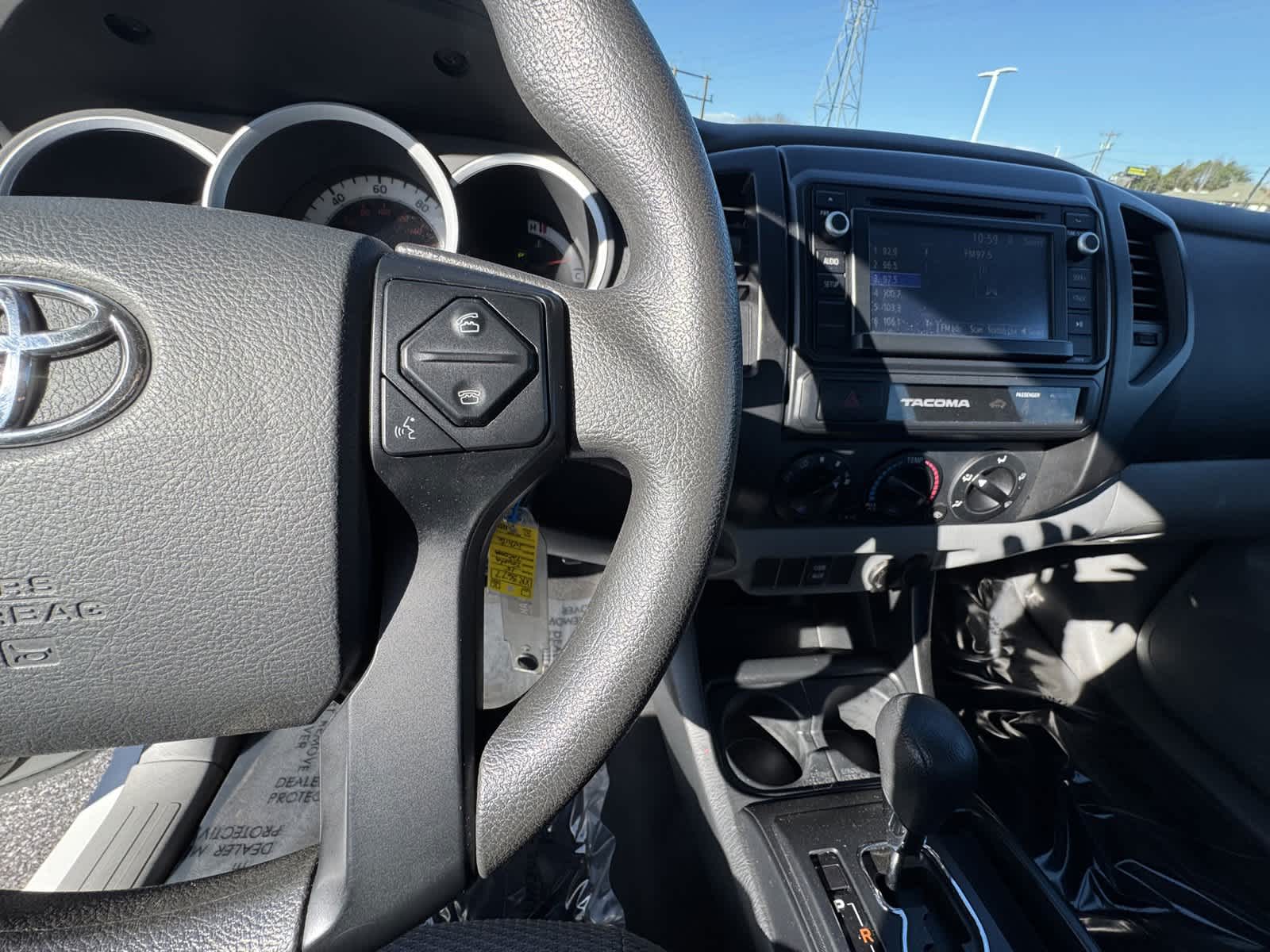 2015 Toyota Tacoma  21