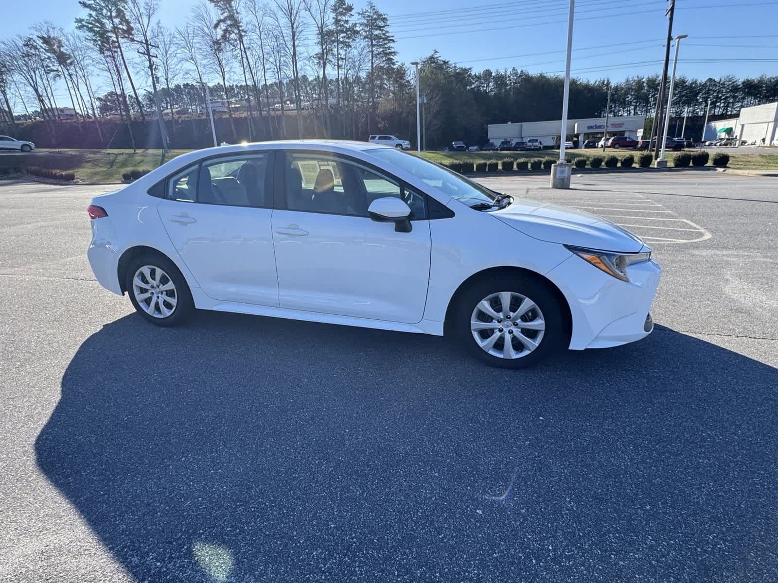 2021 Toyota Corolla LE 3