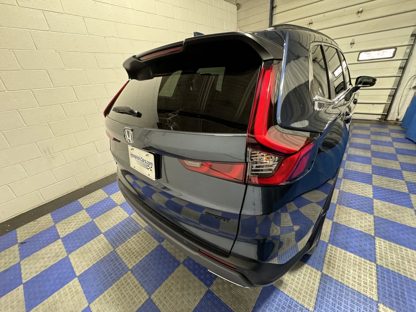 2025 Honda CR-V Hybrid Sport-L 10