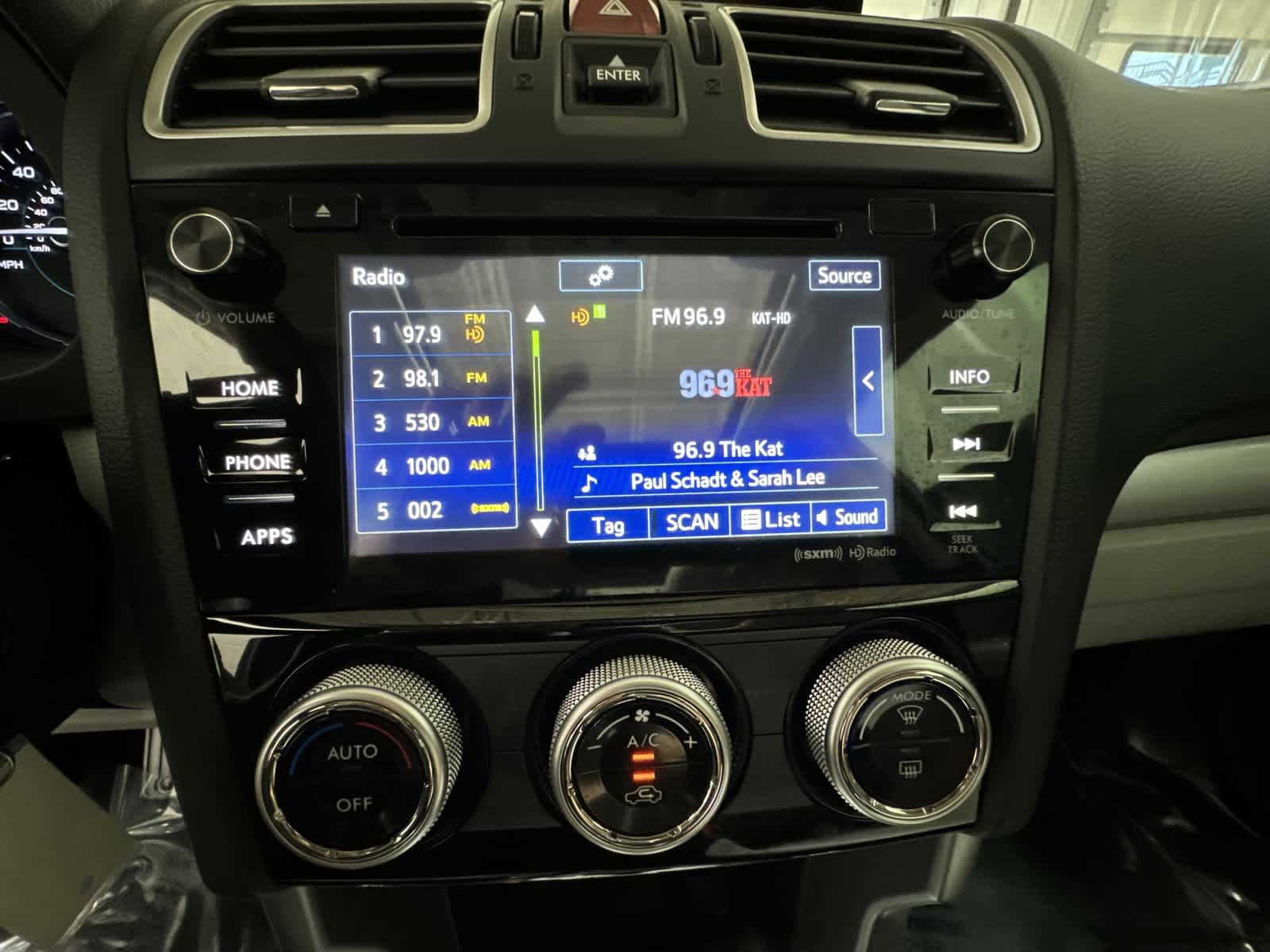 2018 Subaru Forester Premium 27