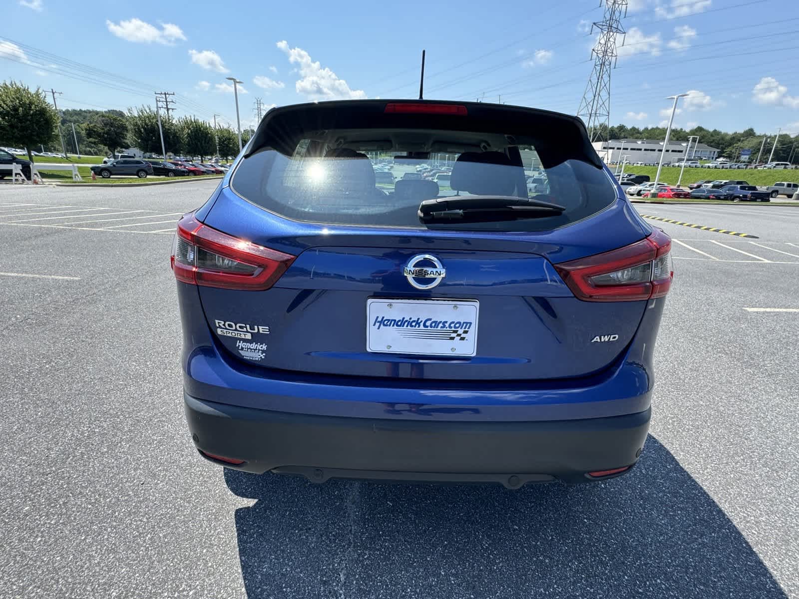 2021 Nissan Rogue Sport S 10