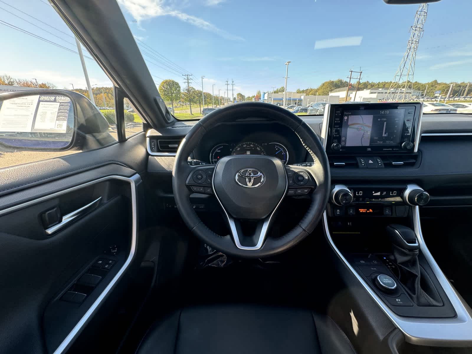 2019 Toyota RAV4 Hybrid XSE 18