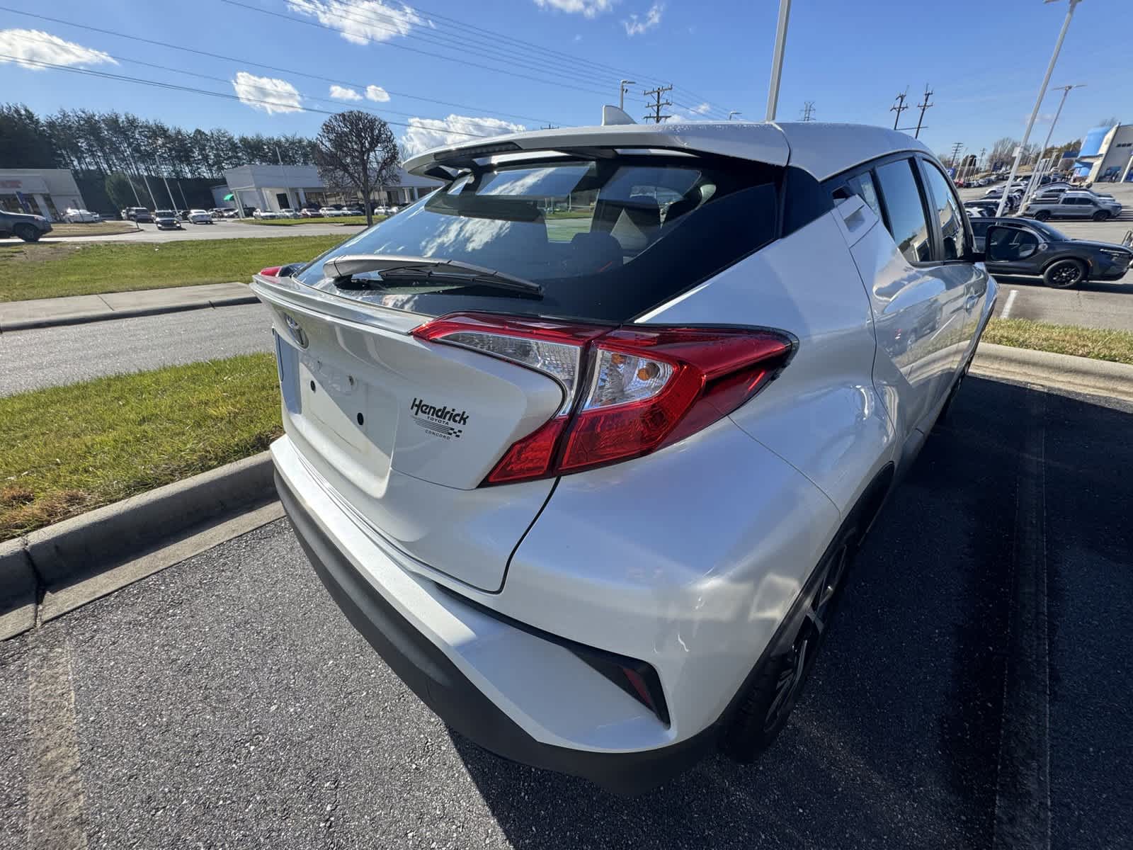 2018 Toyota C-HR XLE 9