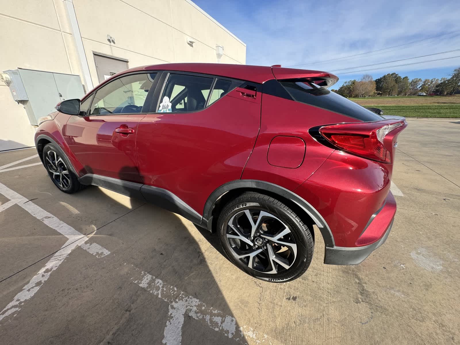 2018 Toyota C-HR XLE 6