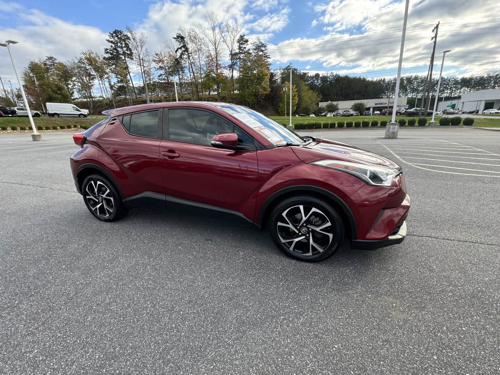 2018 Toyota C-HR XLE 3