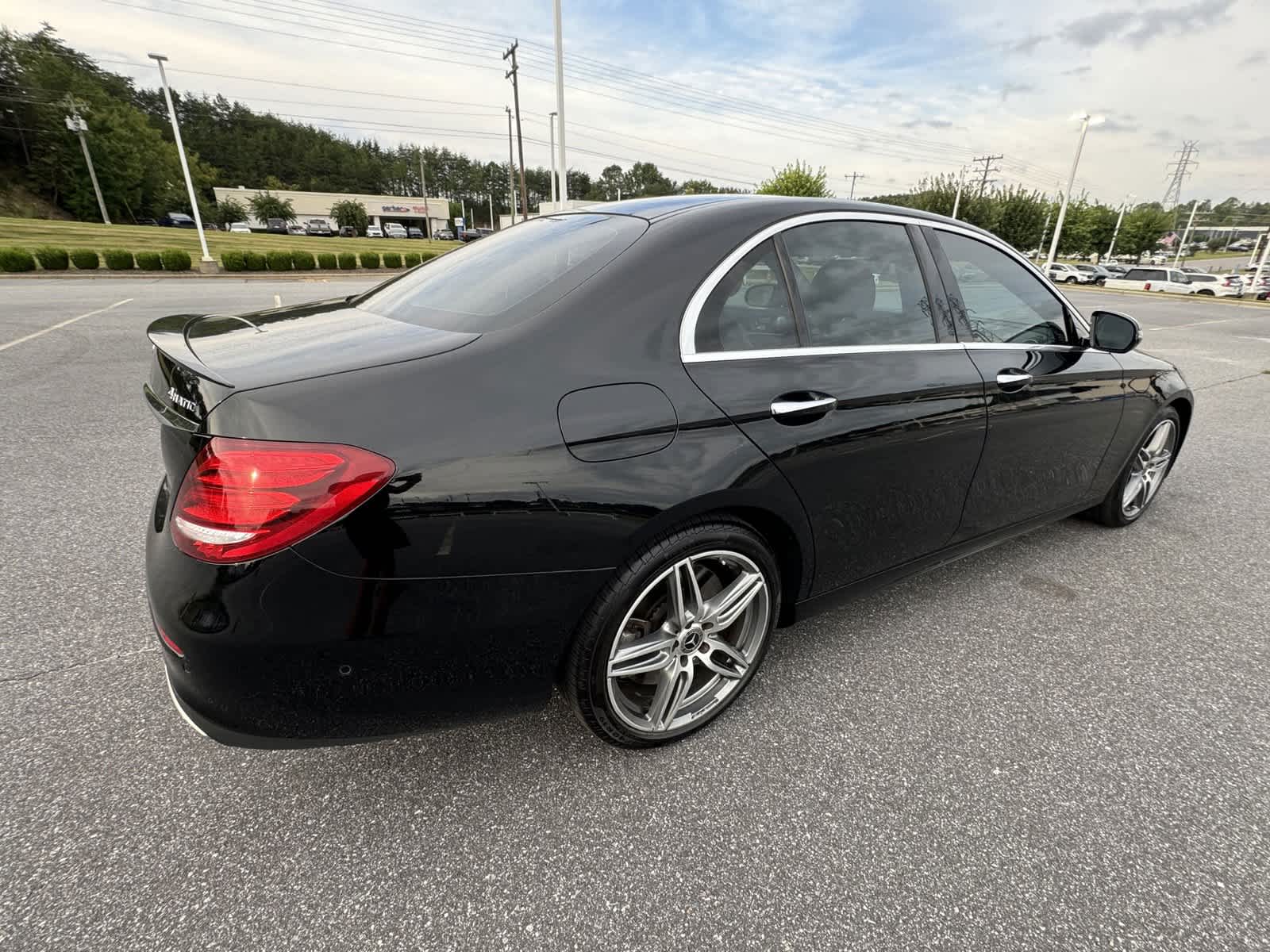 2018 Mercedes-Benz E-Class E 400 10