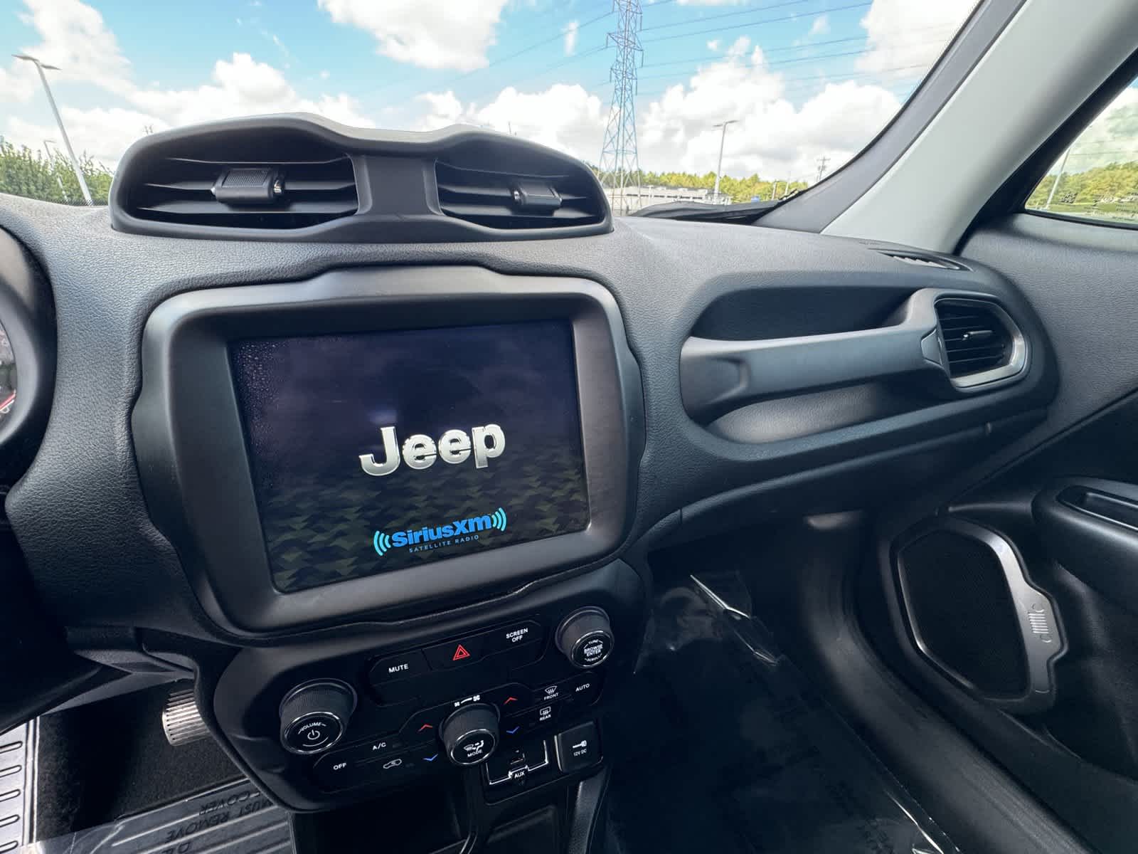 2019 Jeep Renegade Limited 23