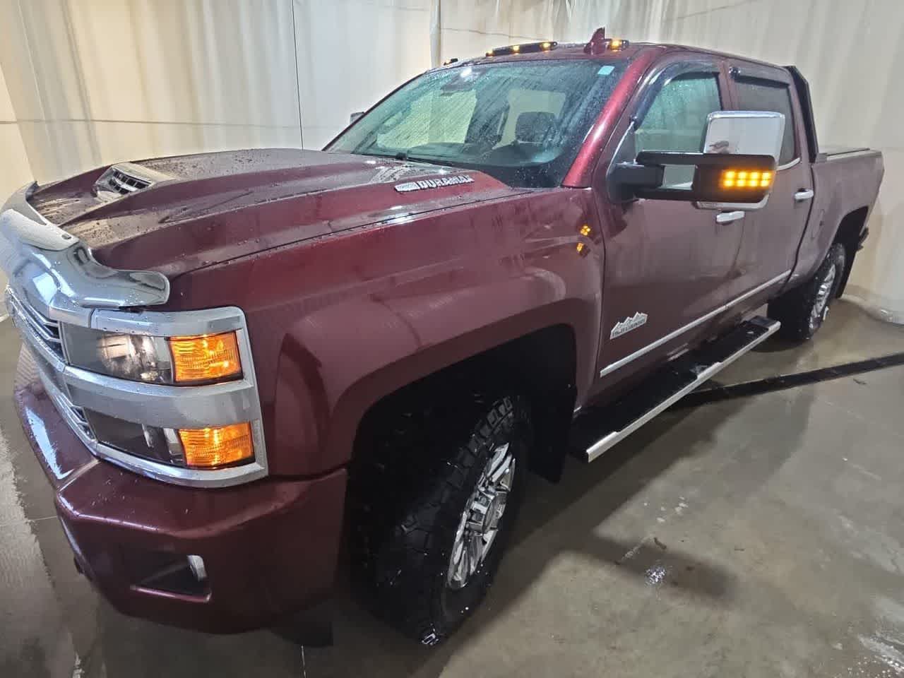 2017 Chevrolet Silverado 3500HD High Country Crew Cab 4WD