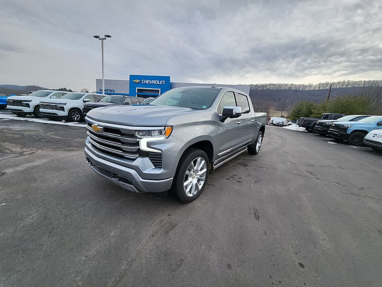 2024 Chevrolet Silverado 1500 High Country Crew Cab 4WD