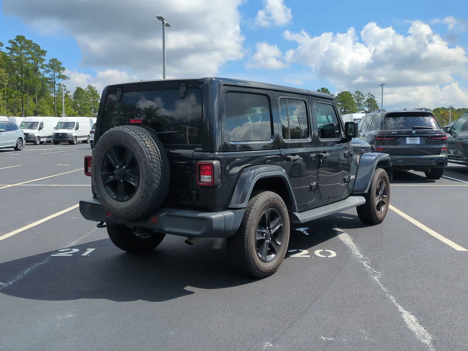 2021 Jeep Wrangler Unlimited Sahara Altitude 9