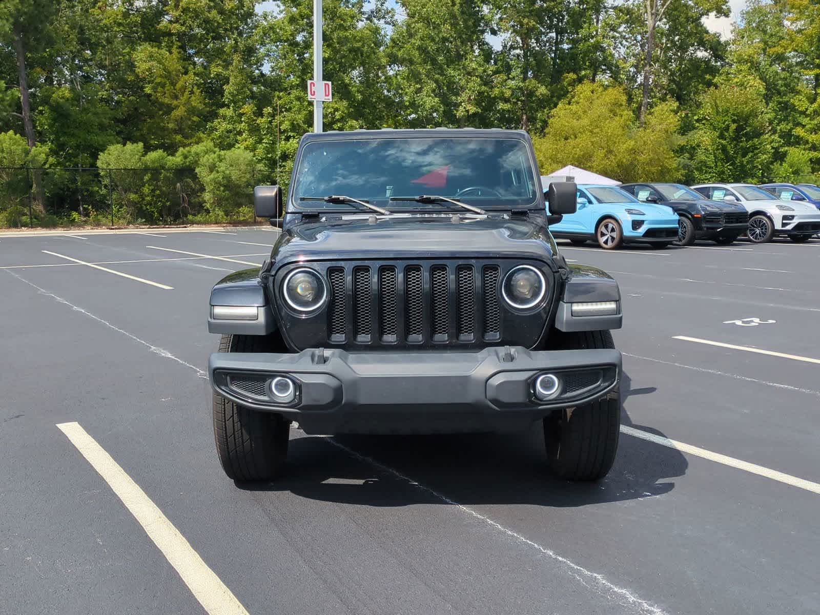 2021 Jeep Wrangler Unlimited Sahara Altitude 3