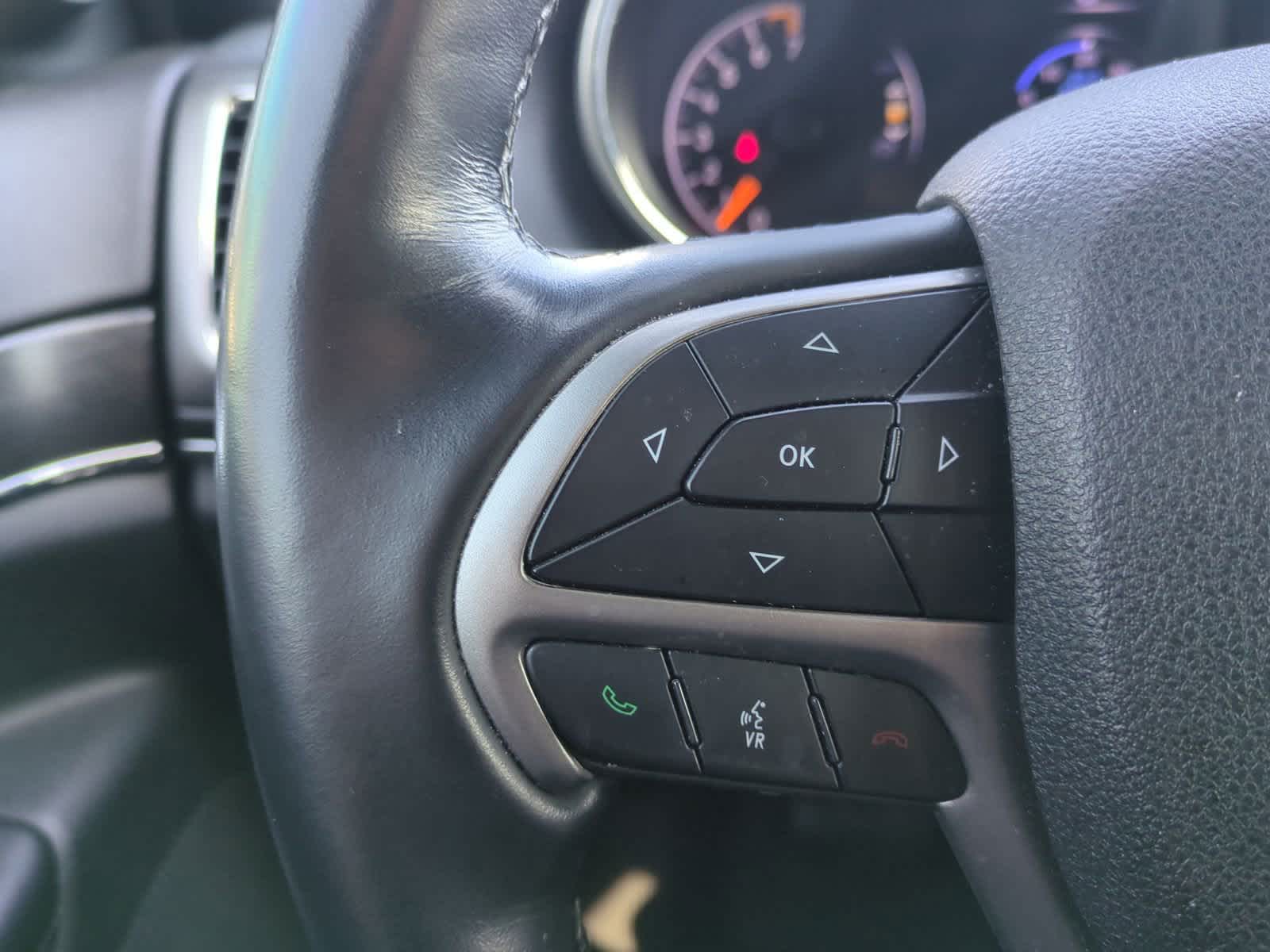 2018 Jeep Grand Cherokee Limited 18