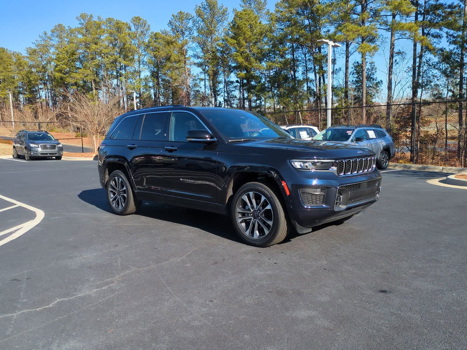 2024 Jeep Grand Cherokee Overland 1