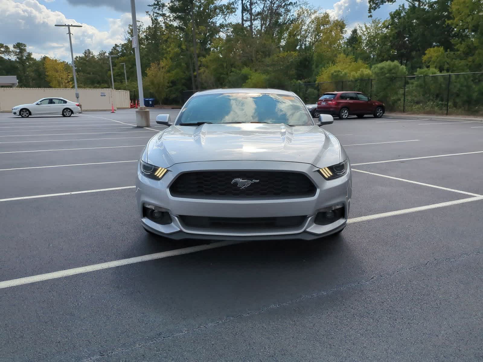 2015 Ford Mustang V6 3