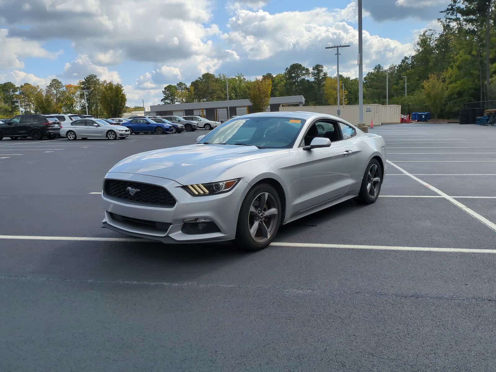 2015 Ford Mustang V6 4