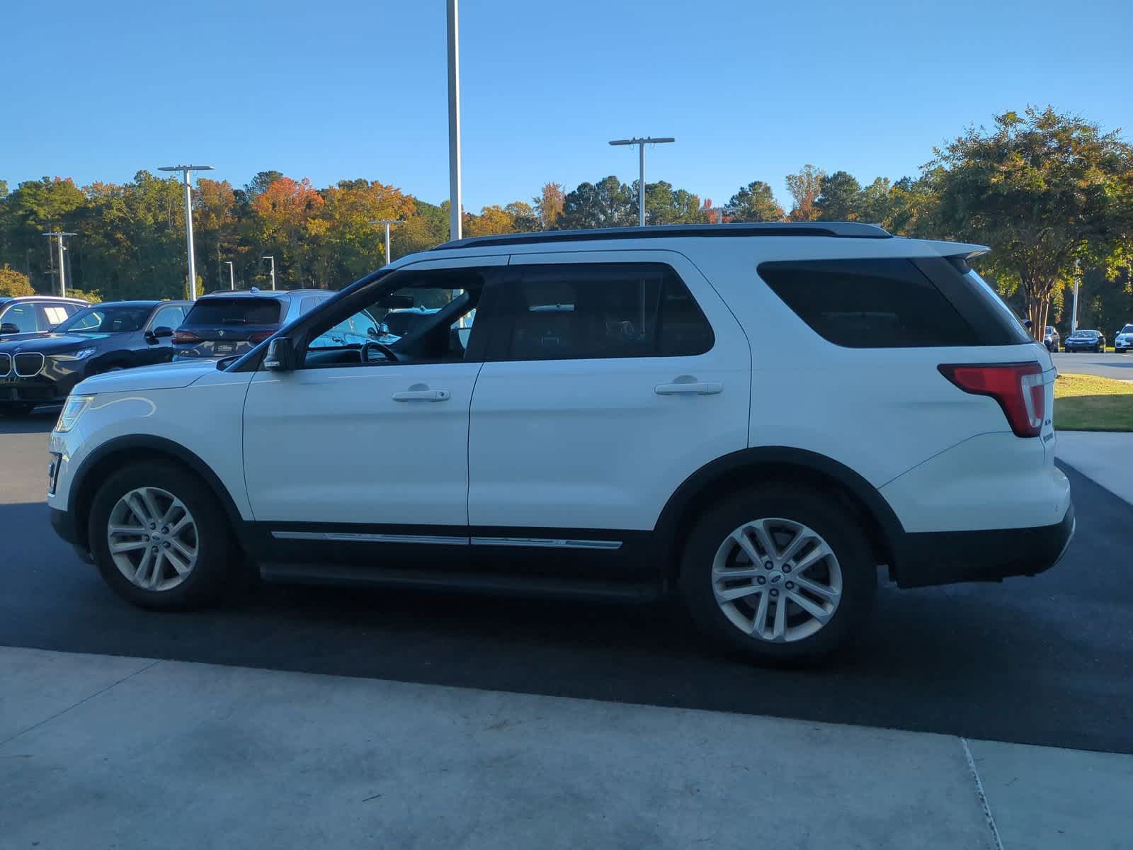 2017 Ford Explorer XLT 8