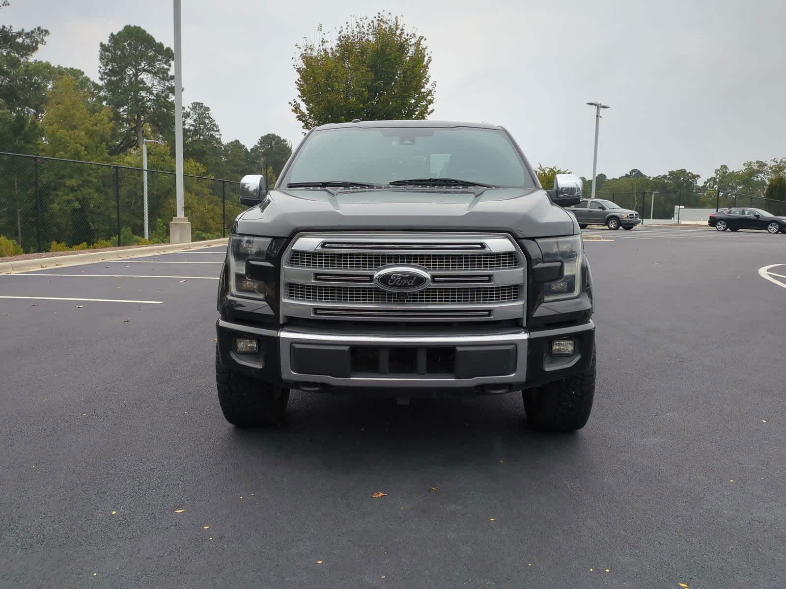 2015 Ford F-150 Platinum 4WD SuperCrew 157 3