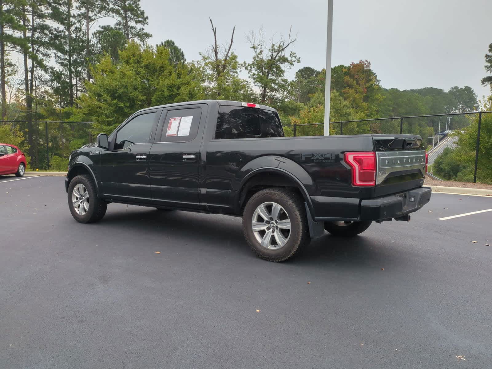 2015 Ford F-150 Platinum 4WD SuperCrew 157 8