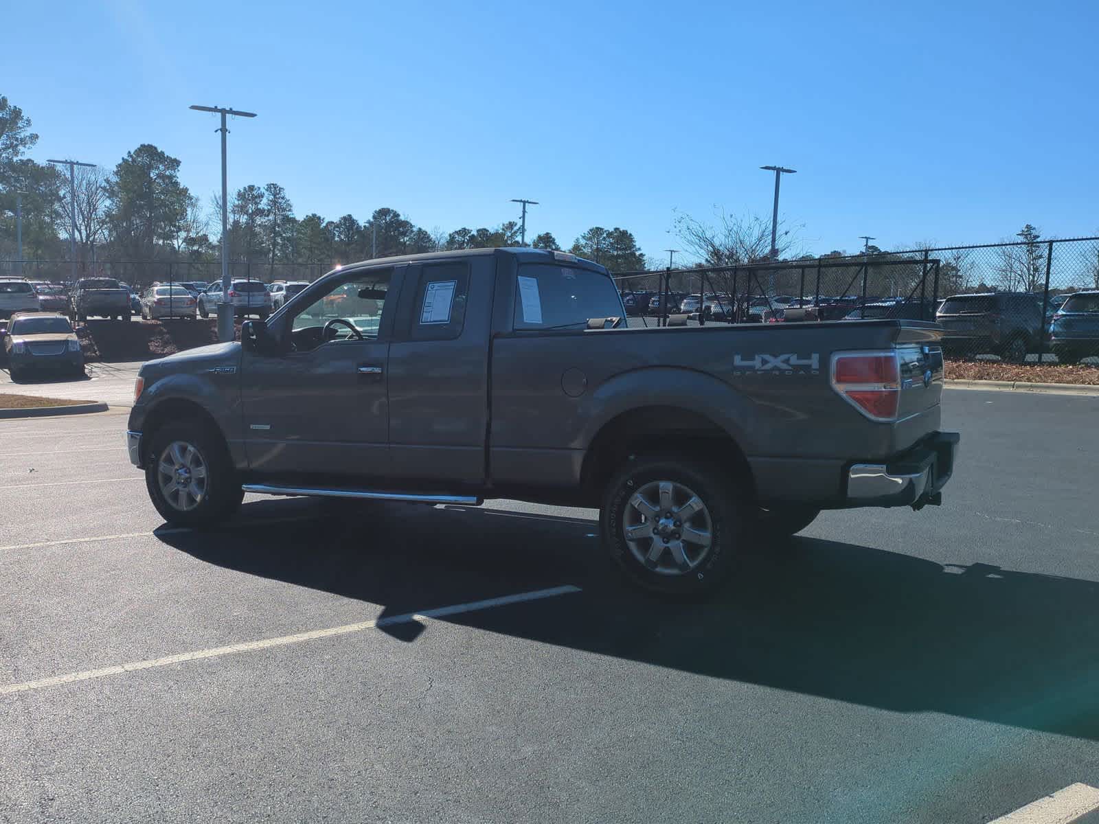 2014 Ford F-150 XLT 4WD SuperCab 145 7