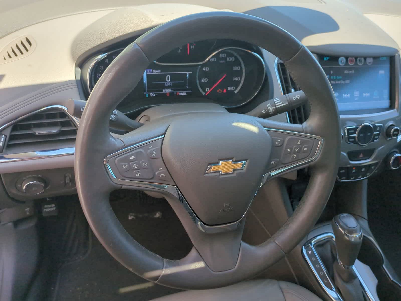 2018 Chevrolet Cruze Premier 18