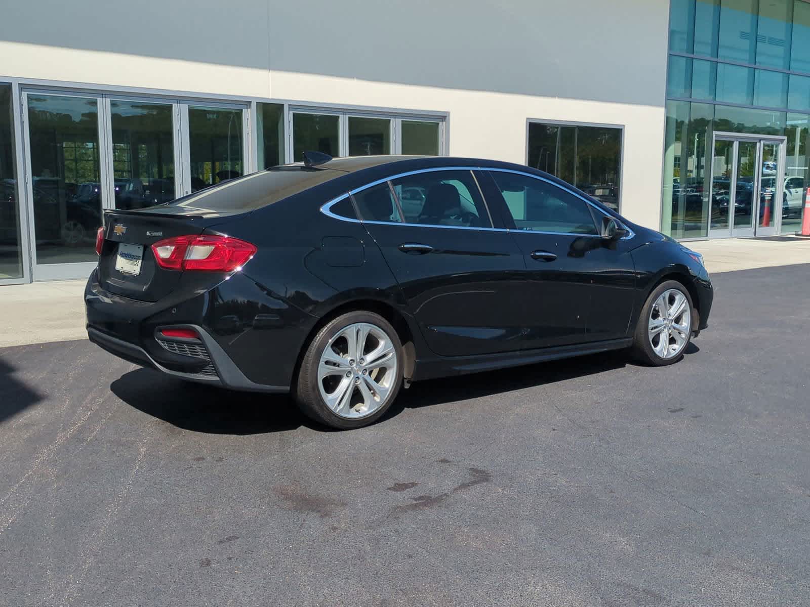 2018 Chevrolet Cruze Premier 10