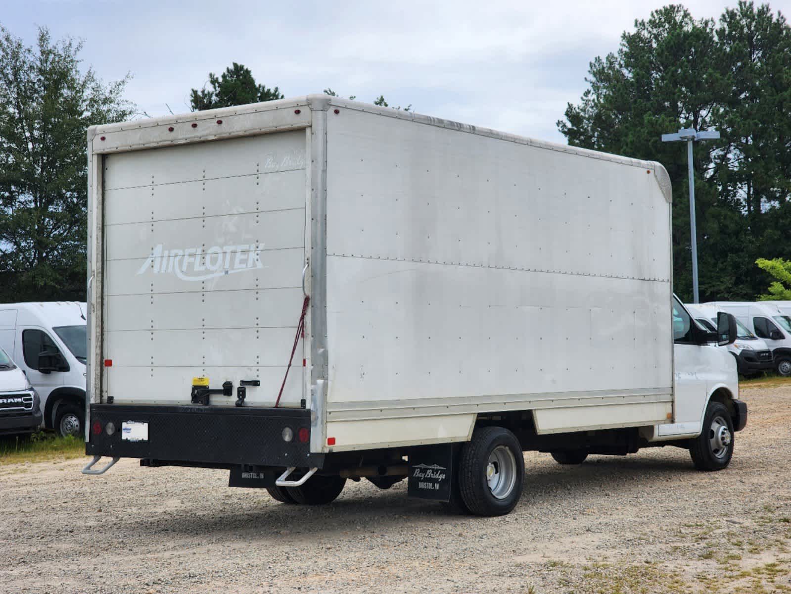 2015 Chevrolet Express 3500 Van 177 7