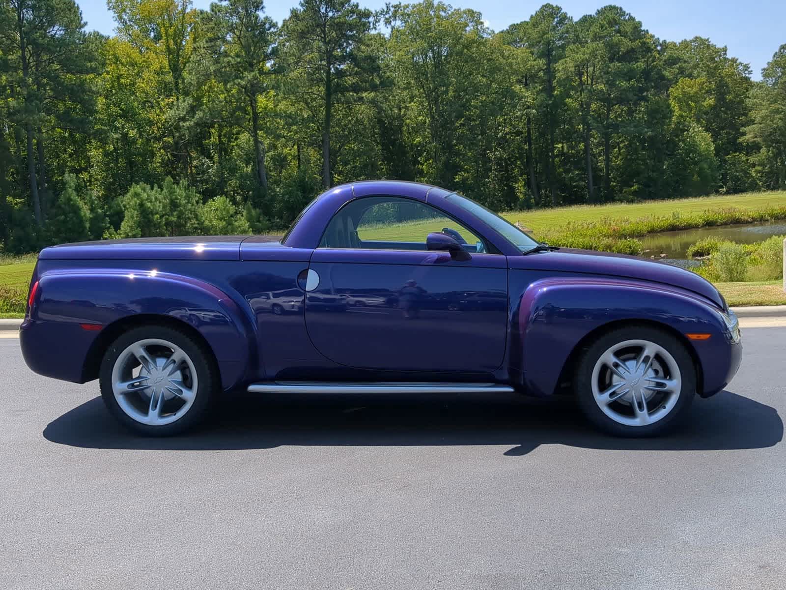 2004 Chevrolet SSR LS Reg Cab 116.0 WB 11