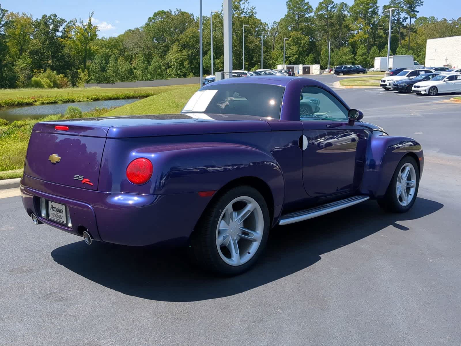 2004 Chevrolet SSR LS Reg Cab 116.0 WB 10