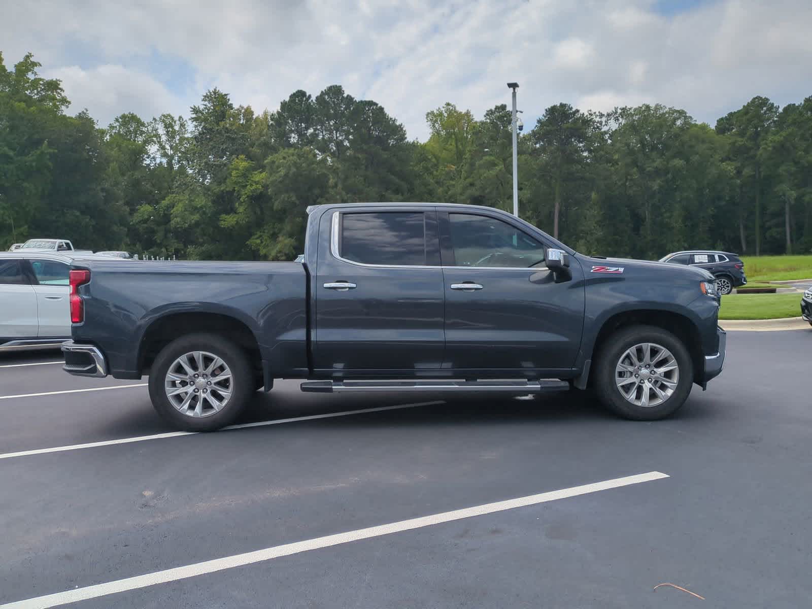 2022 Chevrolet Silverado 1500 LTD LTZ 4WD Crew Cab 147 10