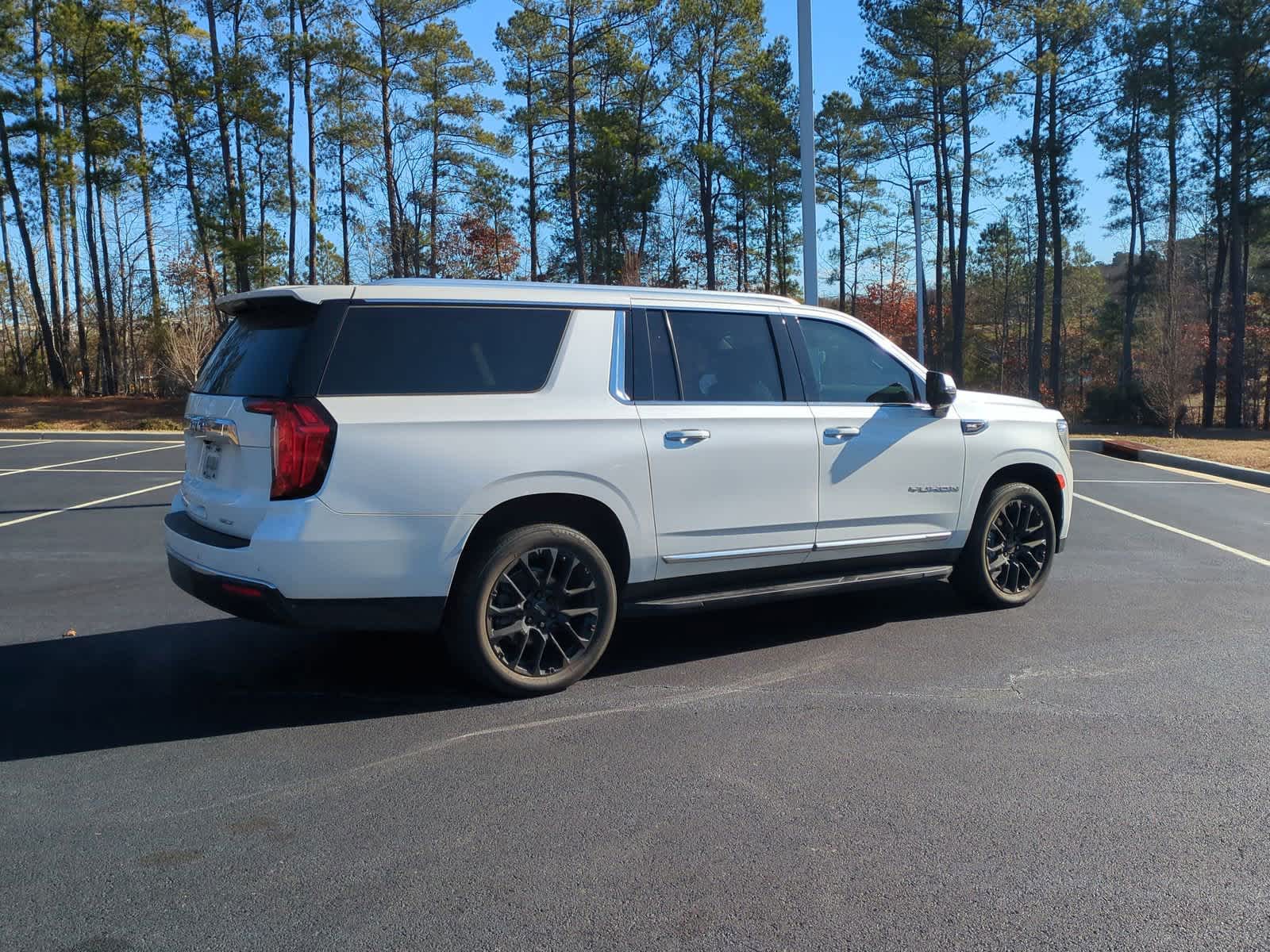 2022 GMC Yukon XL SLT 9