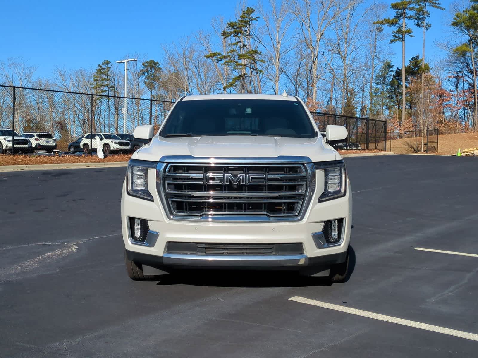 2022 GMC Yukon XL SLT 3