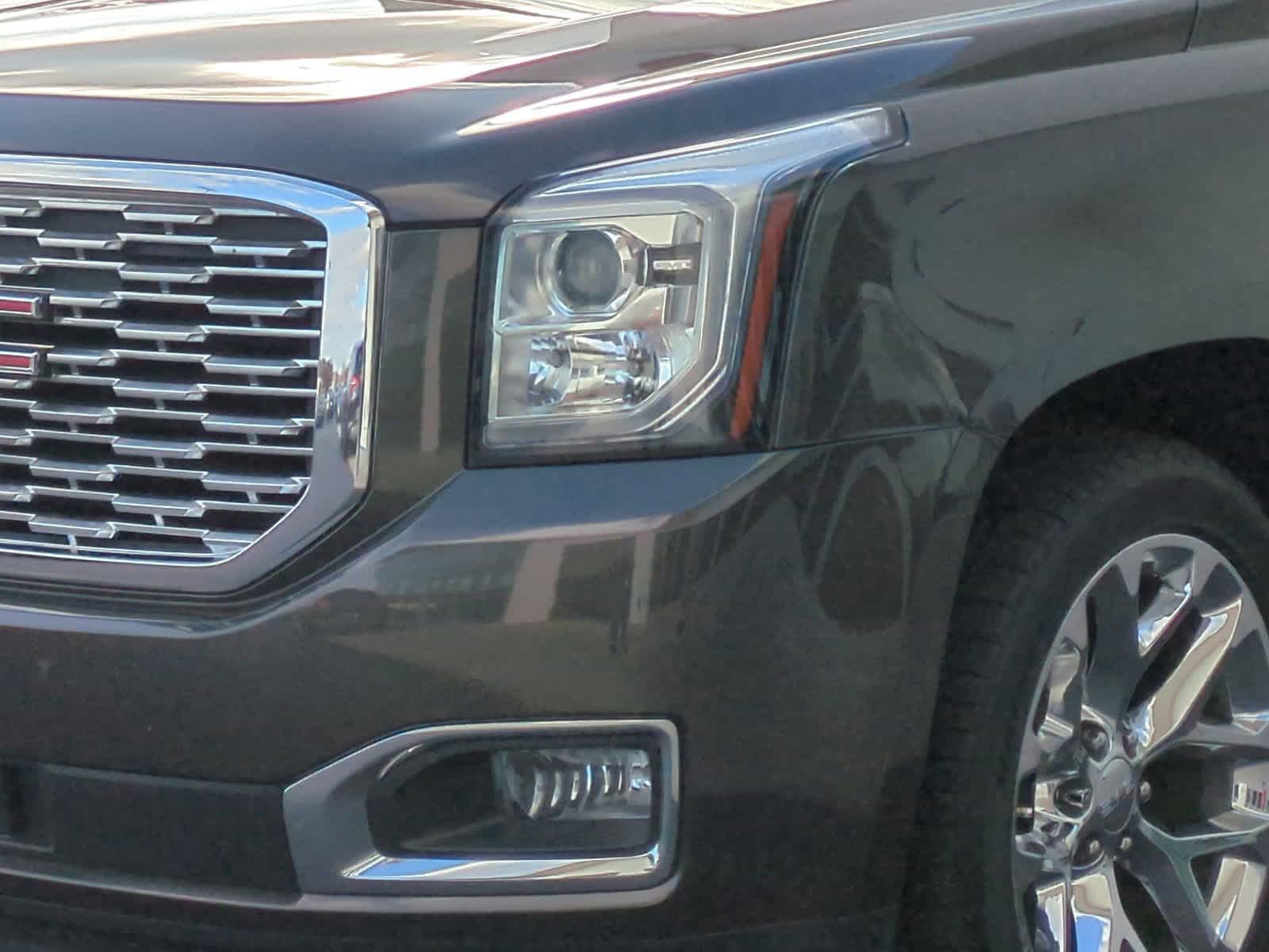 2020 GMC Yukon XL Denali 6