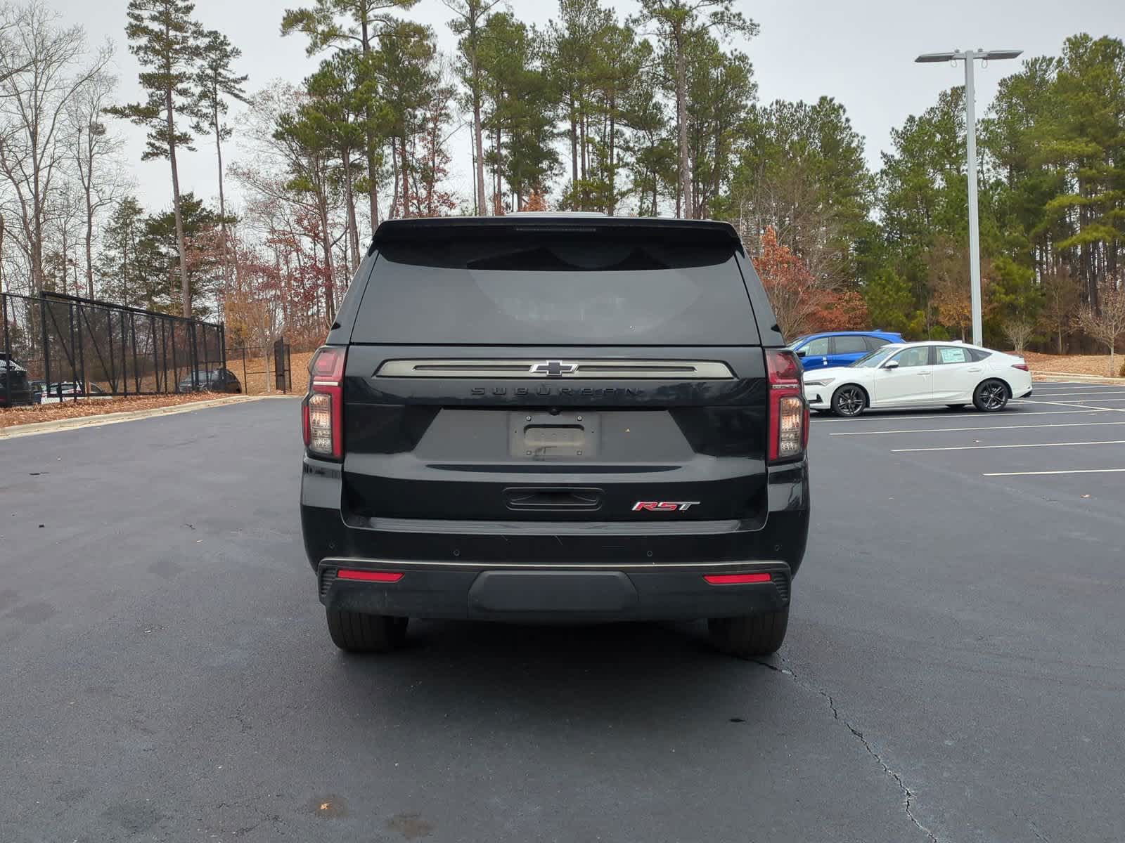 2022 Chevrolet Suburban RST 8