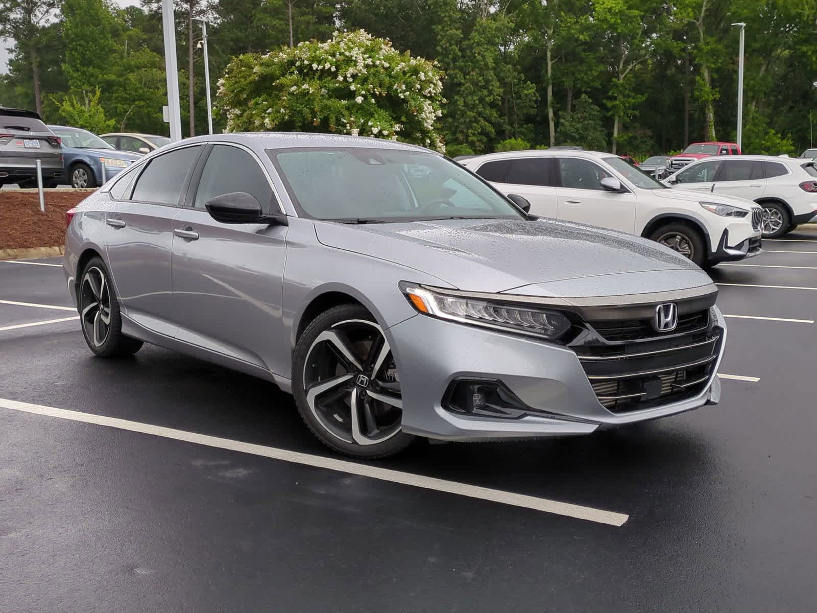 2022 Honda Accord Sport SE 2