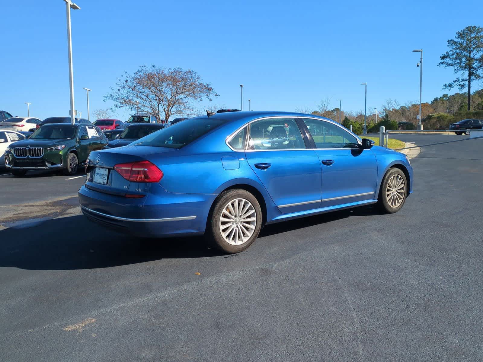 2016 Volkswagen Passat 1.8T SE 9