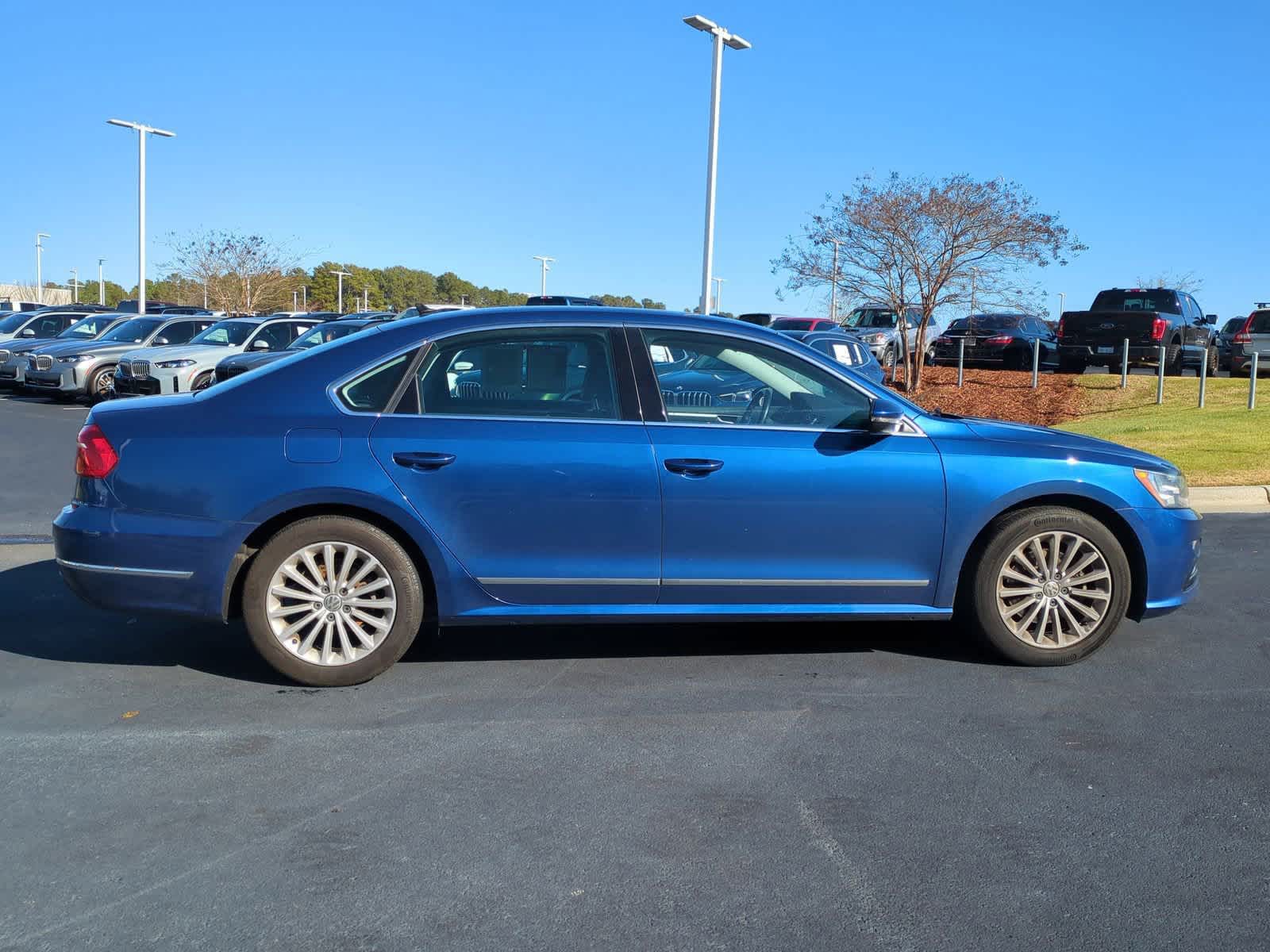 2016 Volkswagen Passat 1.8T SE 10