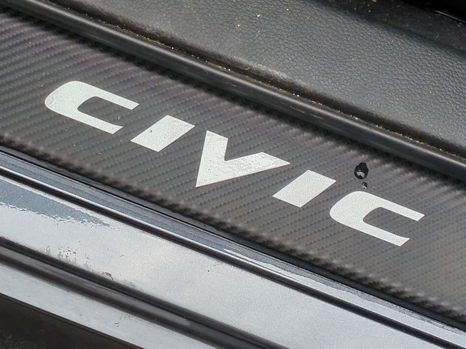 2022 Honda Civic Touring 16
