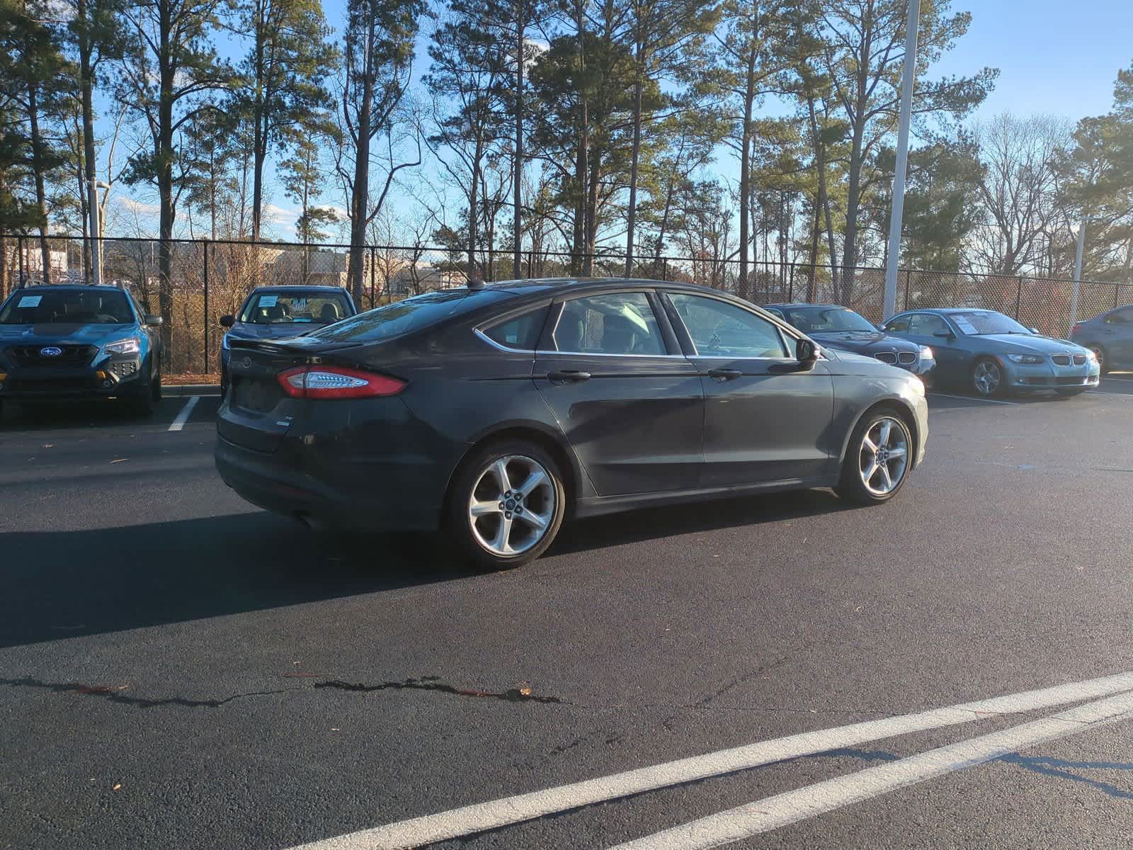 2016 Ford Fusion SE 9