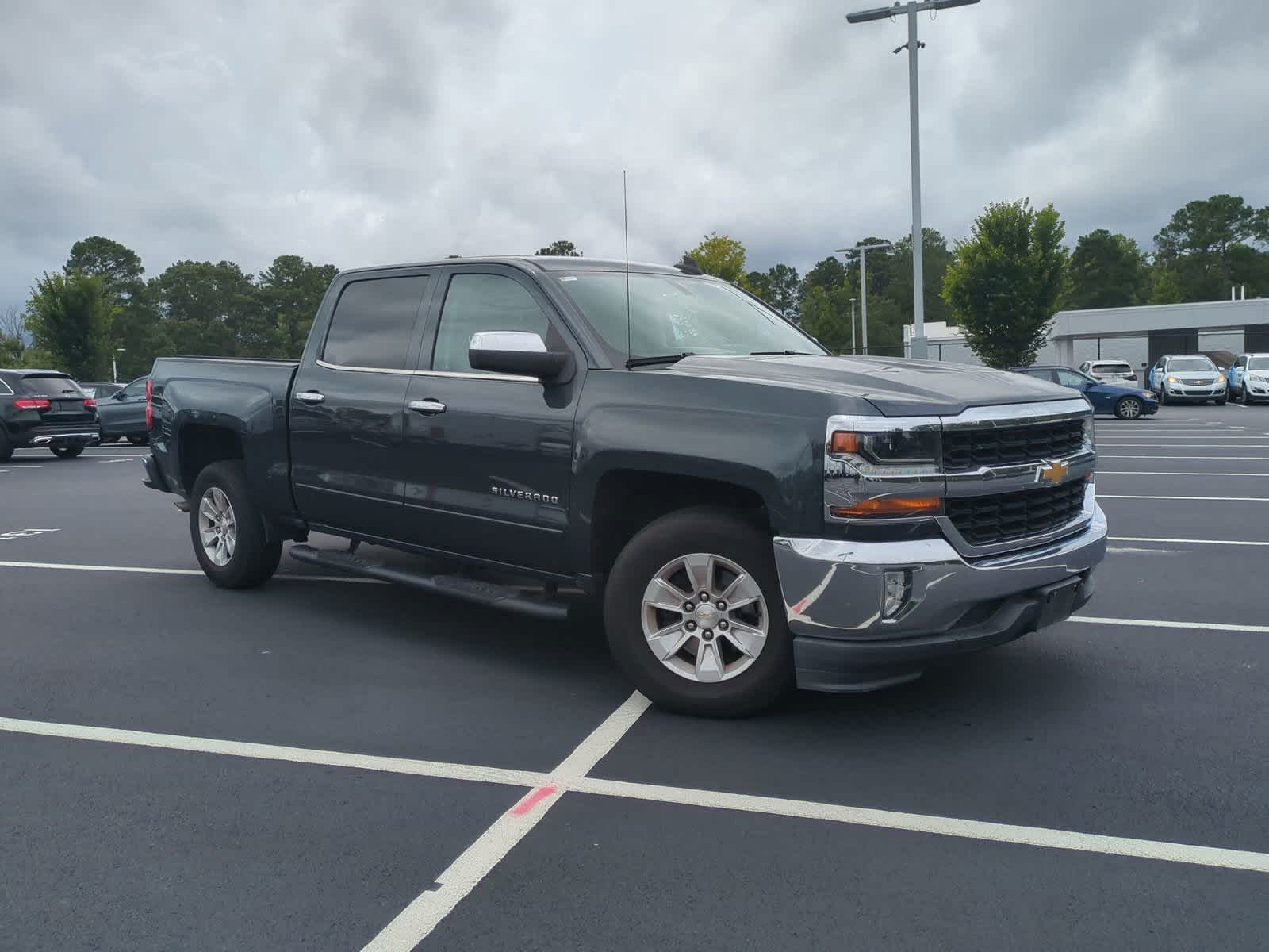 2018 Chevrolet Silverado 1500 LT 2WD Crew Cab 143.5 2