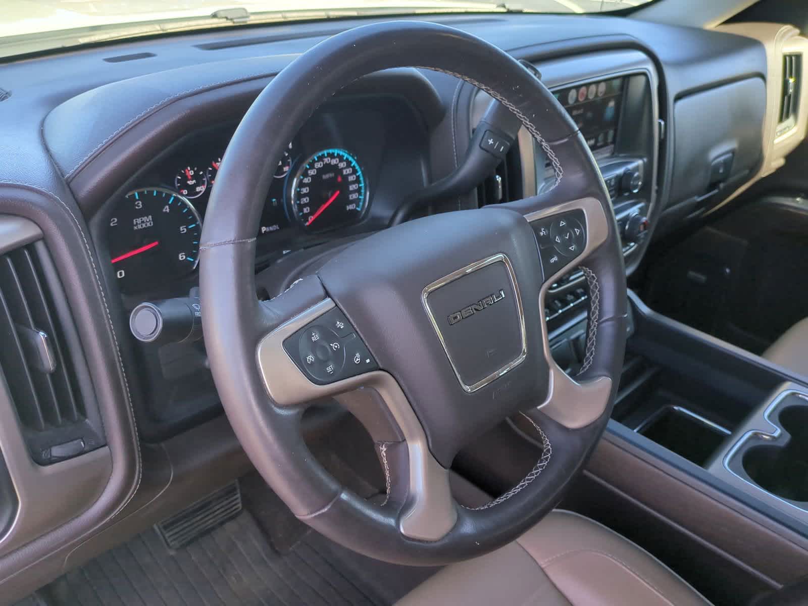 2017 GMC Sierra 1500 Denali 4WD Crew Cab 143.5 17