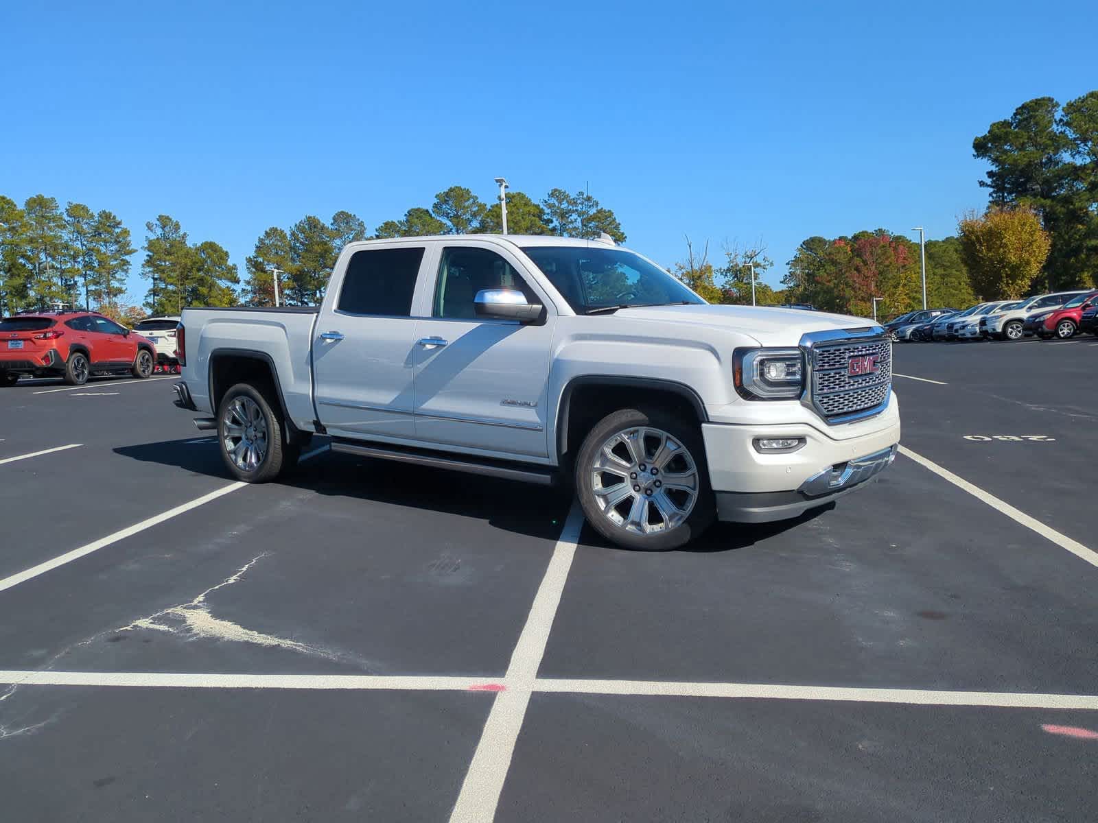 2017 GMC Sierra 1500 Denali 4WD Crew Cab 143.5 2