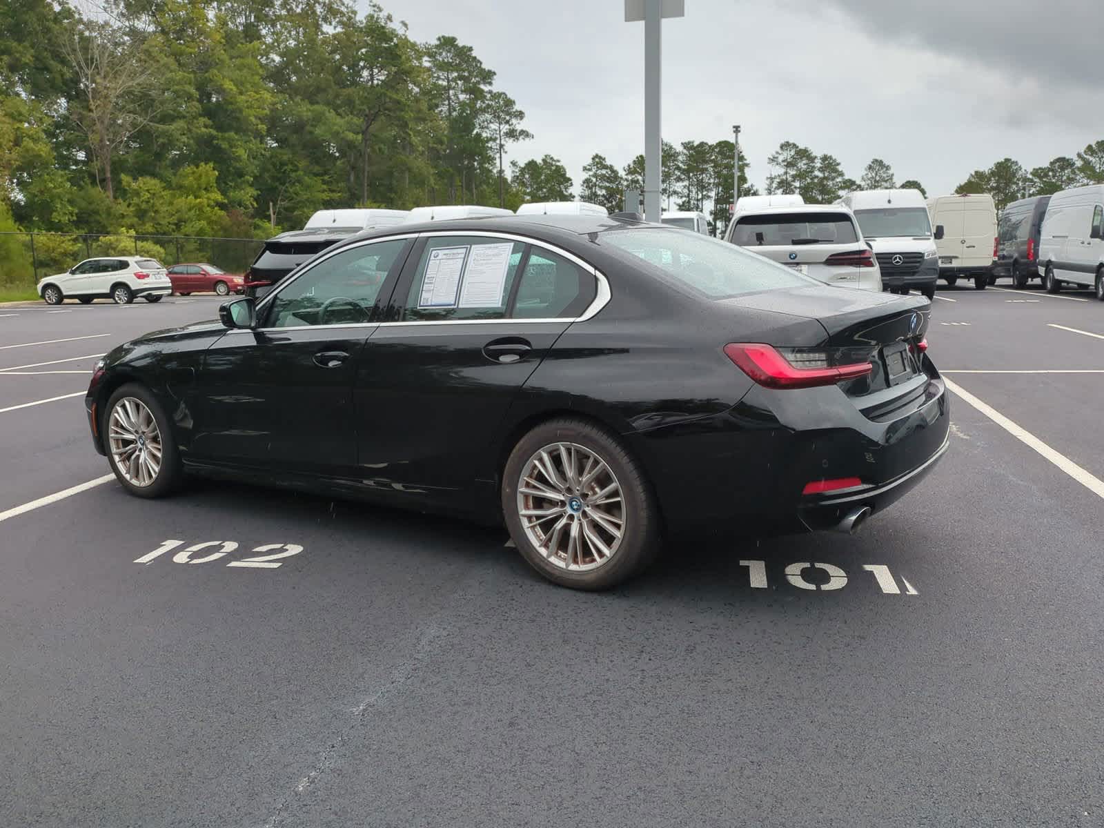 2024 BMW 3 Series 330e 8